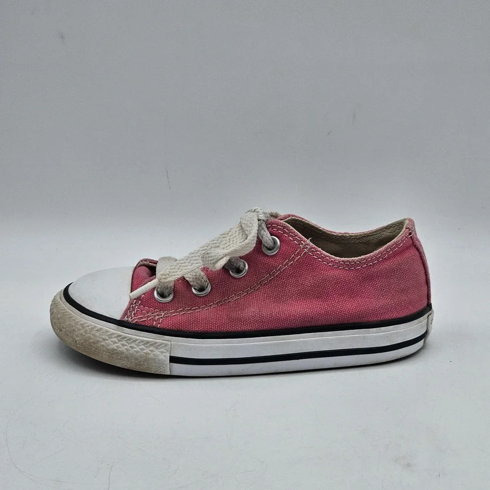 Converse Chuck Taylor All Star Shoes Toddler Size 8 Pink‎ Low Top 737254F